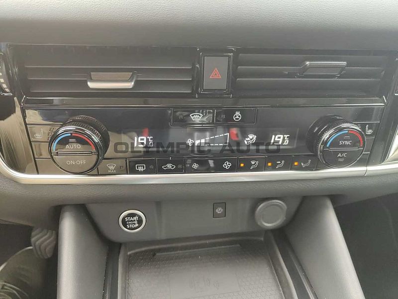 Nissan Qashqai 1.3 DIG-T MHEV N-Connecta WINTER NAVI BT
